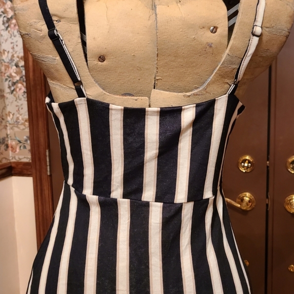 NWT H&M Dress Small - Picture 12 of 16